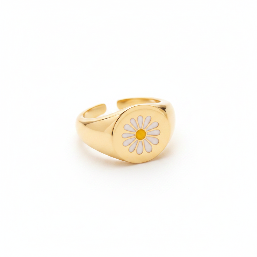 Anel Fleuret — flat-lay