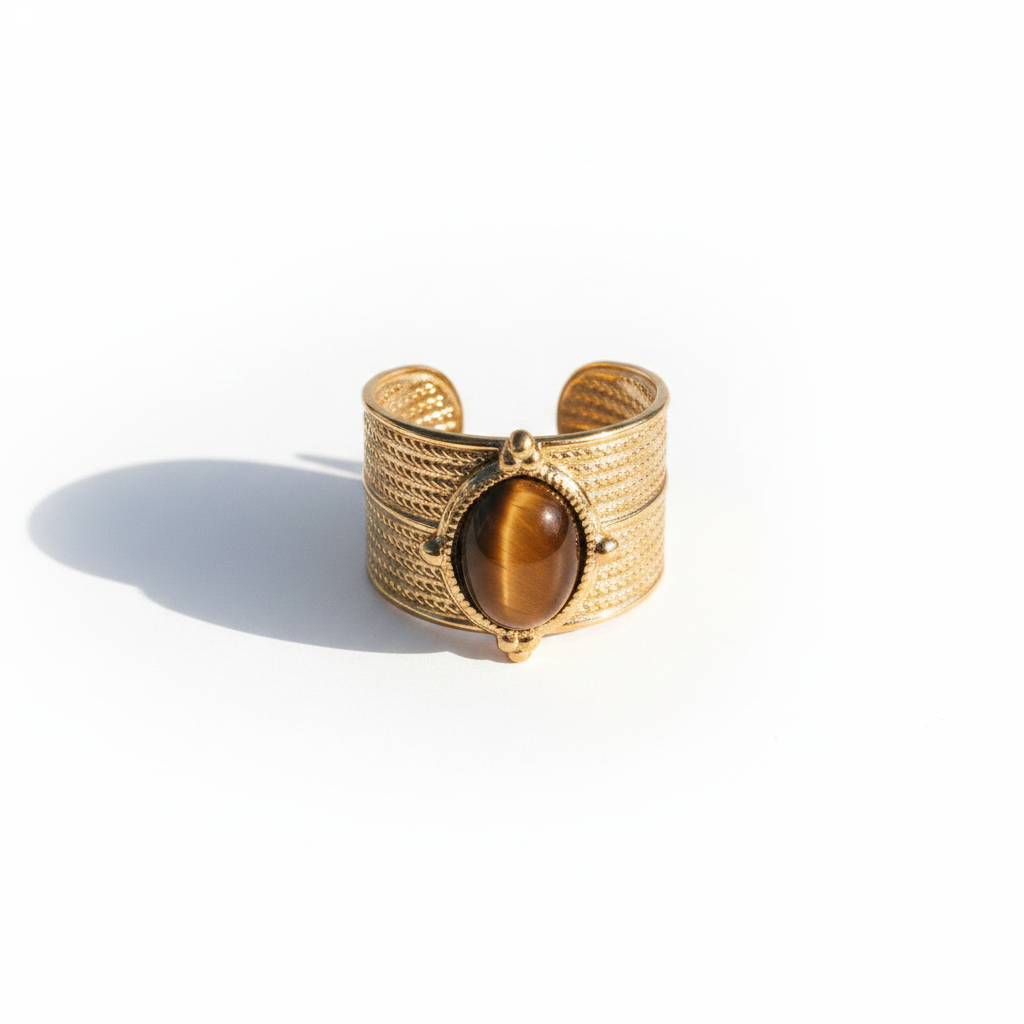 Anel Regard Doré — flat-lay