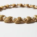 Colar Tesselle — macro lateral