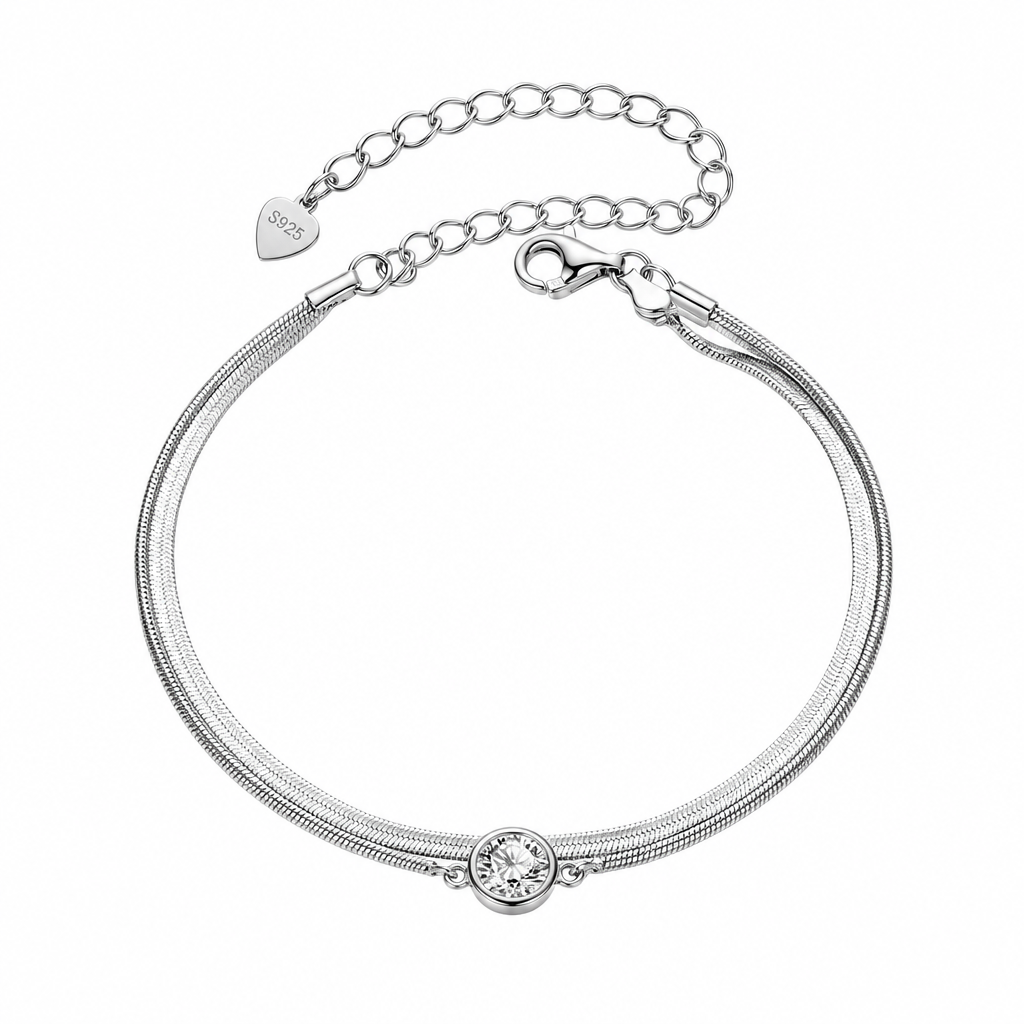 Pulseira isolada sobre fundo branco puro